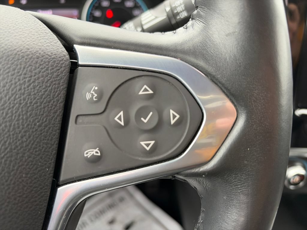 Used 2021 Chevrolet Traverse LT AWD/4WD image 12