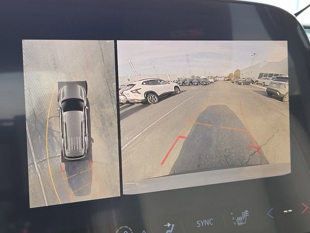 New 2026 Chevrolet Traverse Z71 image 11