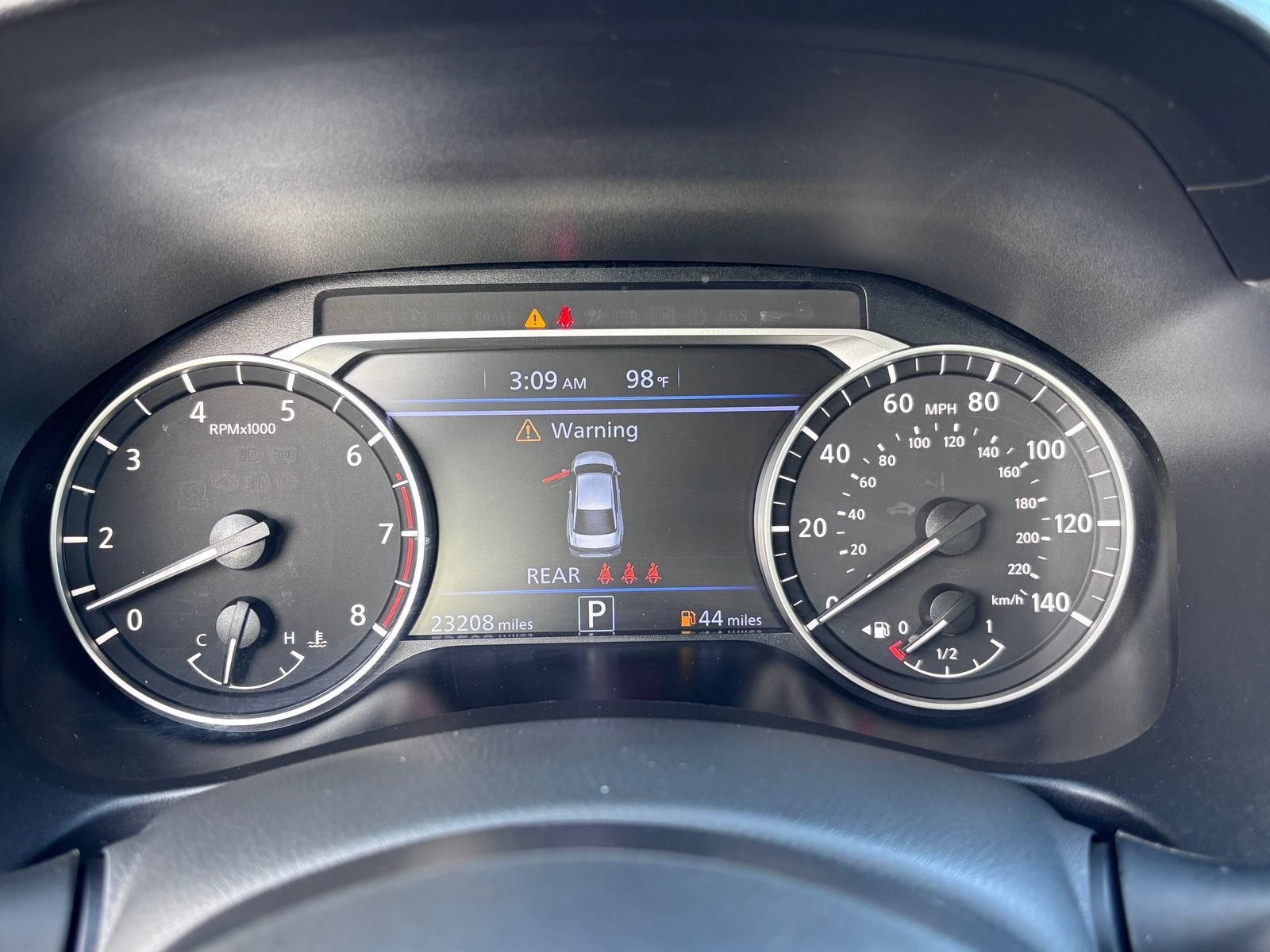 Used 2025 Nissan Altima 2.5 SV FWD image 25