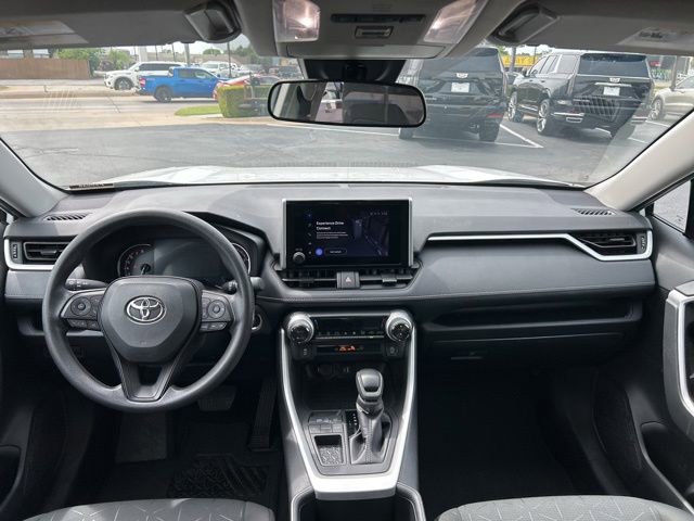 Used 2024 Toyota RAV4 XLE FWD image 16