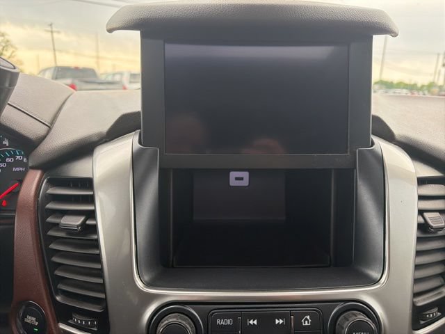 Used 2019 Chevrolet Suburban Premier AWD/4WD image 29