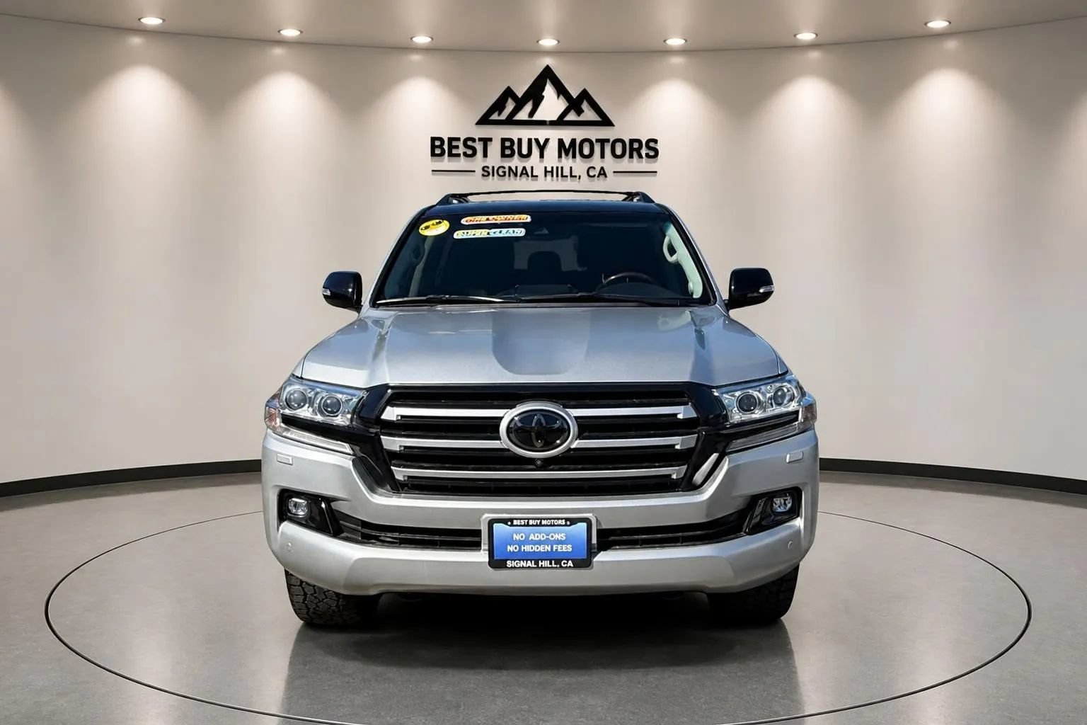 Used 2017 Toyota Land Cruiser AWD/4WD image 2