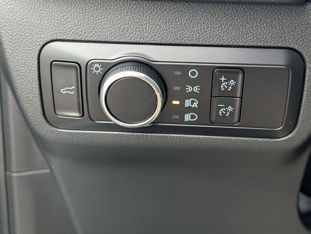 Used 2023 Ford Escape Active image 36