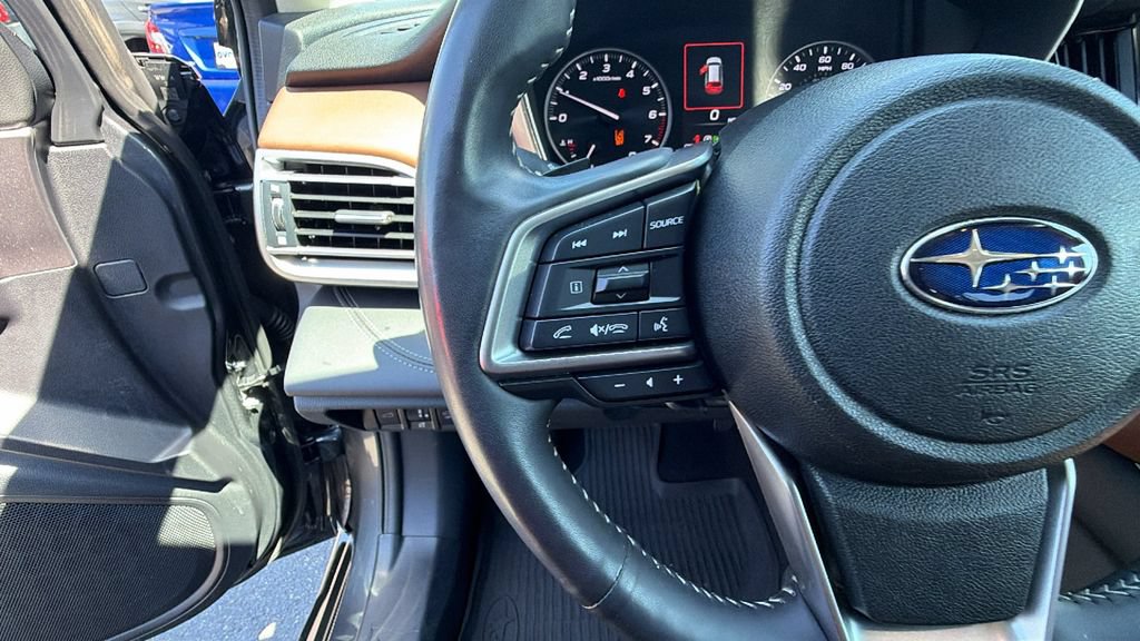 Used 2025 Subaru Outback Touring XT AWD/4WD image 27