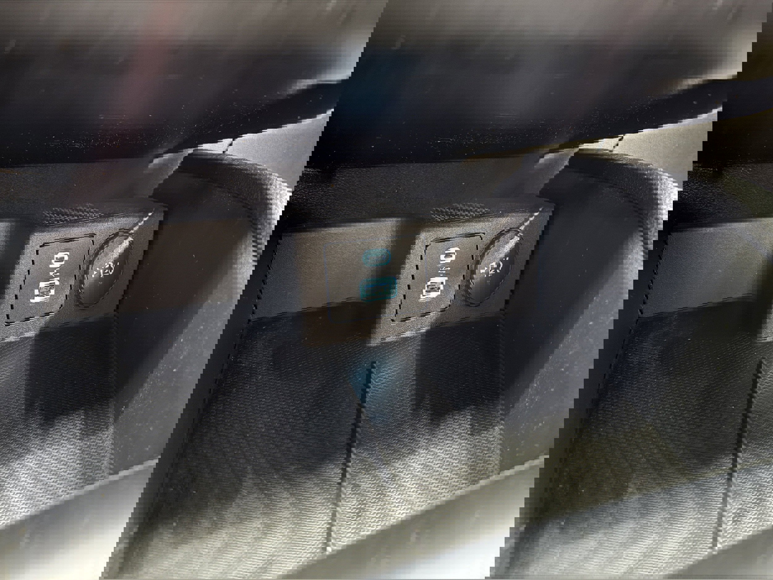 Used 2023 Ford Escape ST-Line image 21