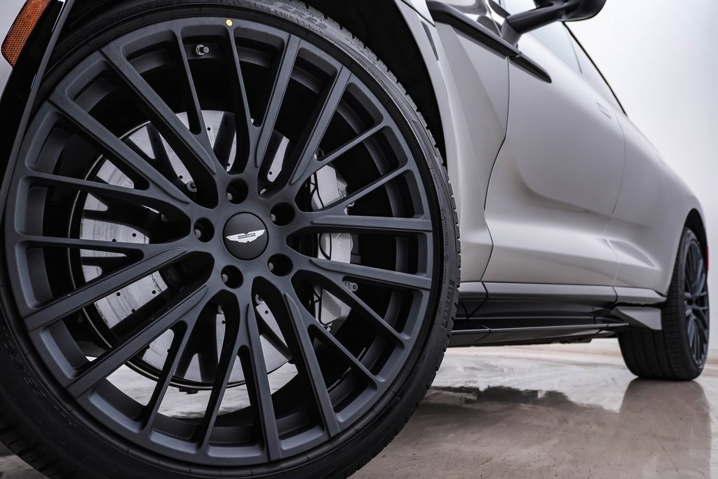 New 2025 Aston Martin DBX 707 image 5