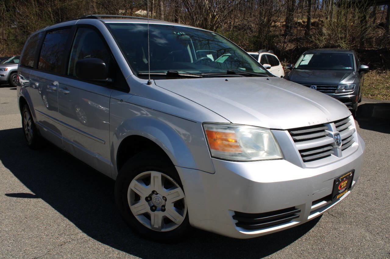 Used 2009 Dodge Grand Caravan SE image 3
