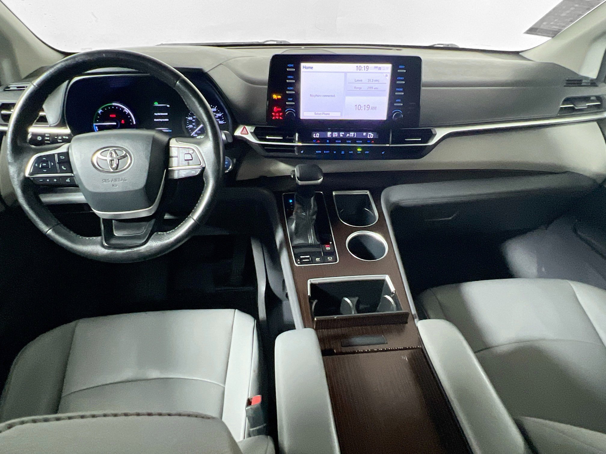 Used 2022 Toyota Sienna XLE FWD image 30