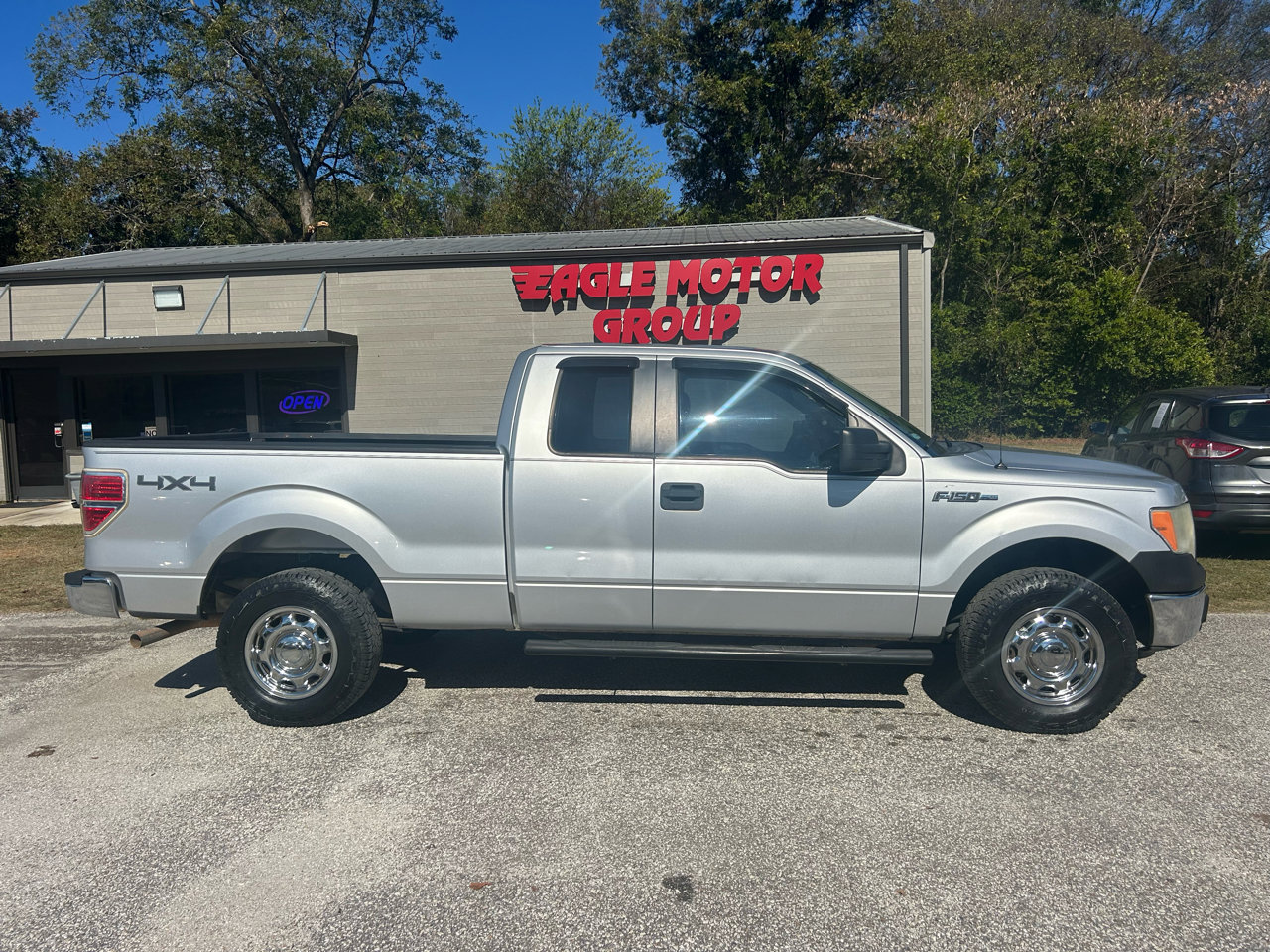 Used 2014 Ford F150 XL w/ Equipment Group 101A Mid