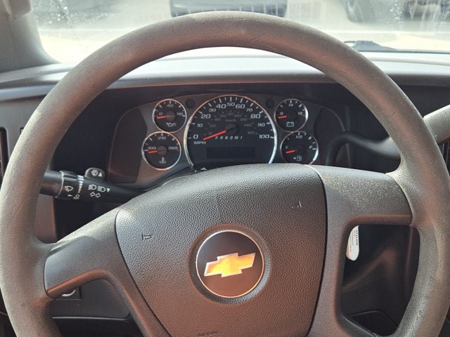 Used 2019 Chevrolet Express 2500 RWD image 21