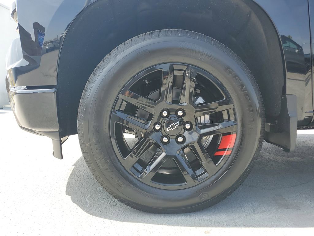 New 2026 Chevrolet Silverado 1500 RST w/ Redline Edition RWD image 6