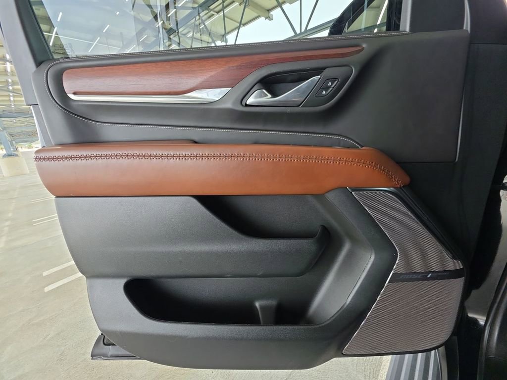 Used 2024 GMC Yukon Denali Ultimate image 23
