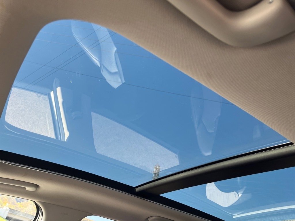 Used 2021 Kia Sorento S w/ Panoramic Sunroof Package image 7