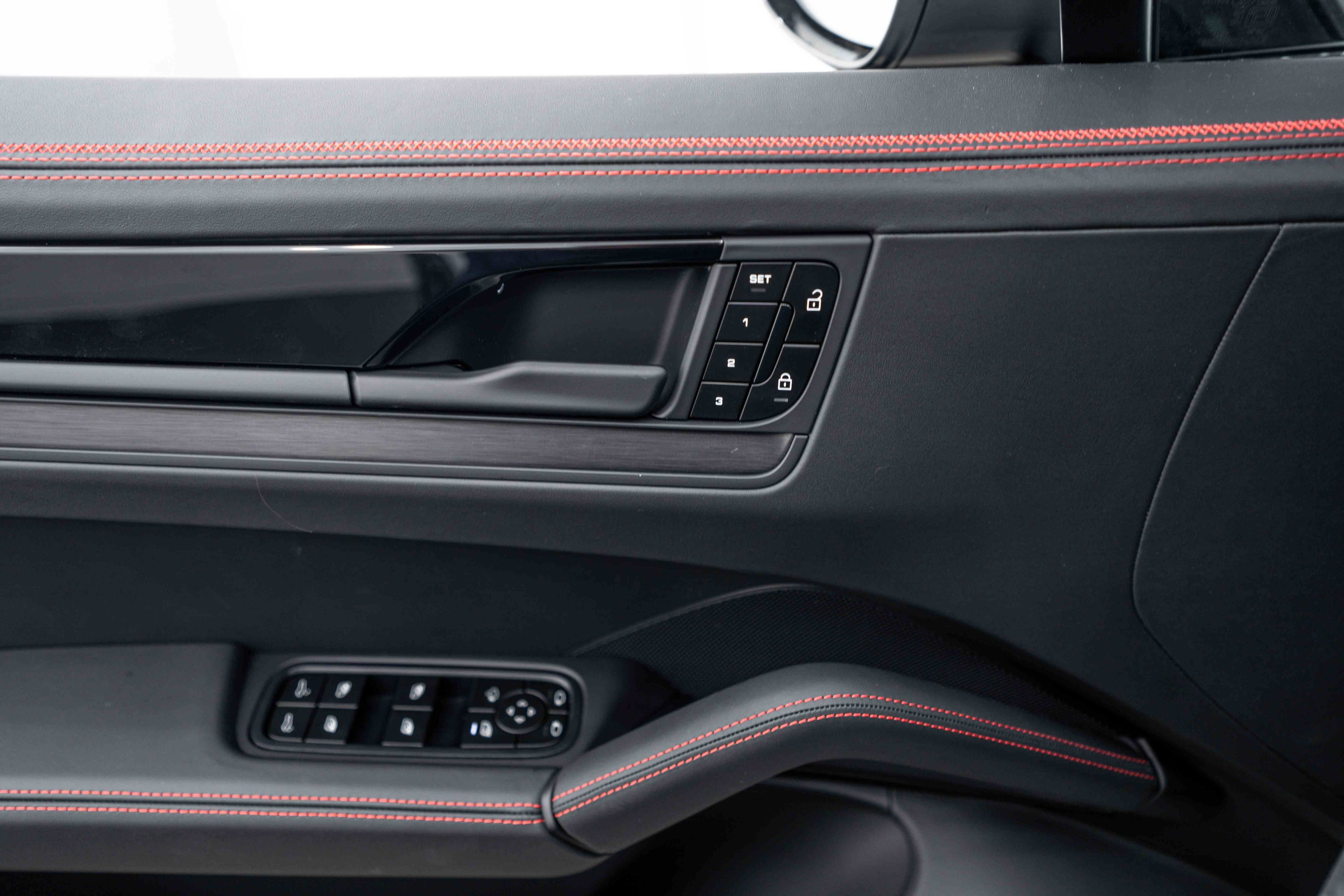 New 2026 Porsche Cayenne GTS AWD/4WD image 17