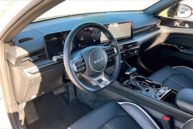 Used 2026 Kia K5 GT-Line image 17