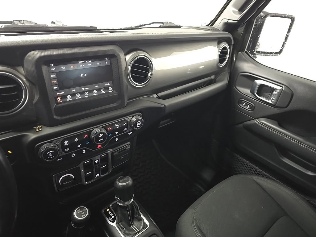 Used 2020 Jeep Wrangler Unlimited Sahara w/ Cold Weather Group image 25