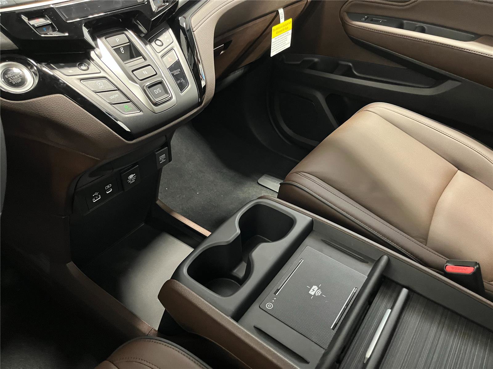 New 2026 Honda Odyssey Touring image 19