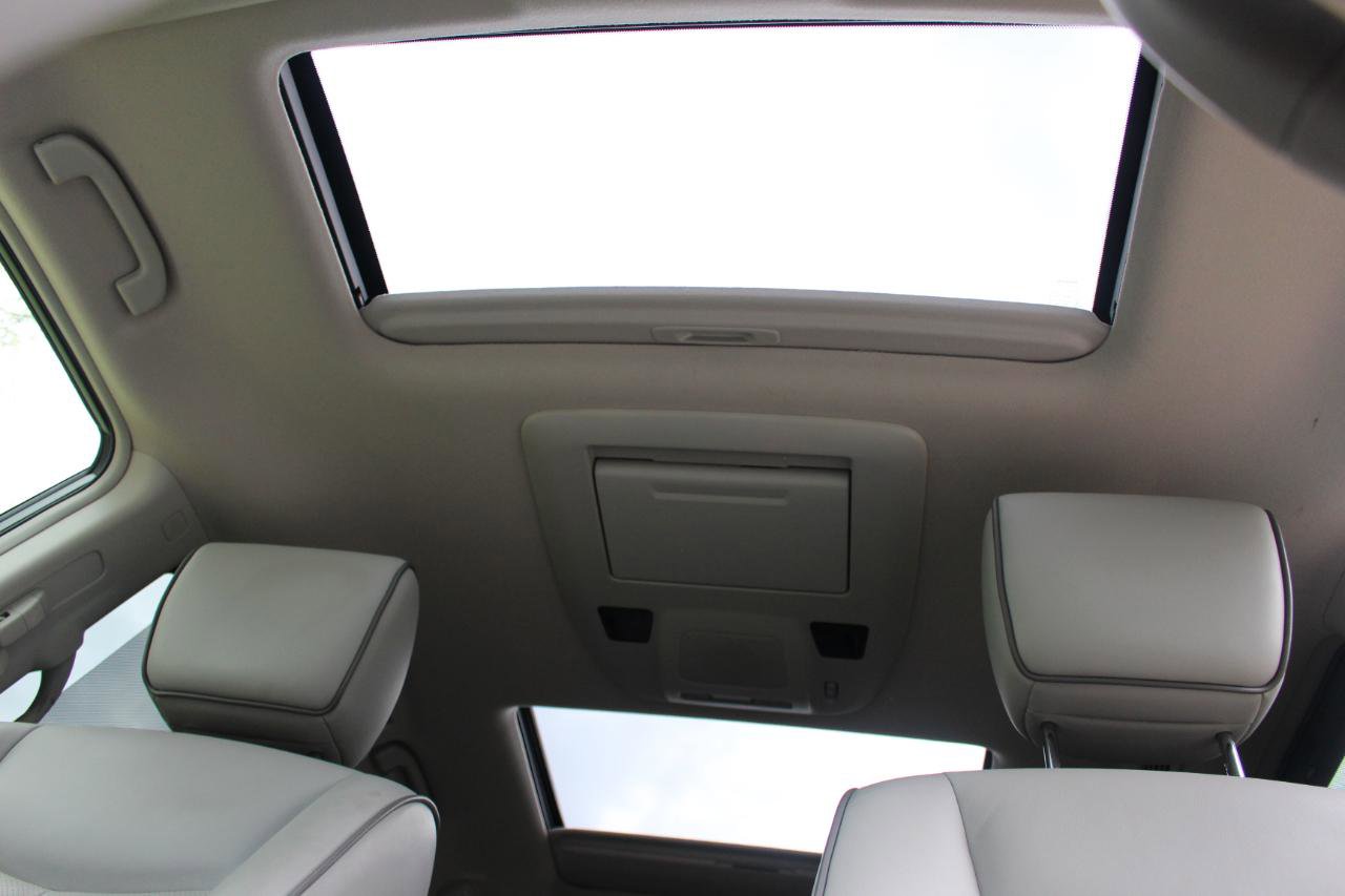 Used 2013 Nissan Quest LE w/ Protection Pkg FWD image 17