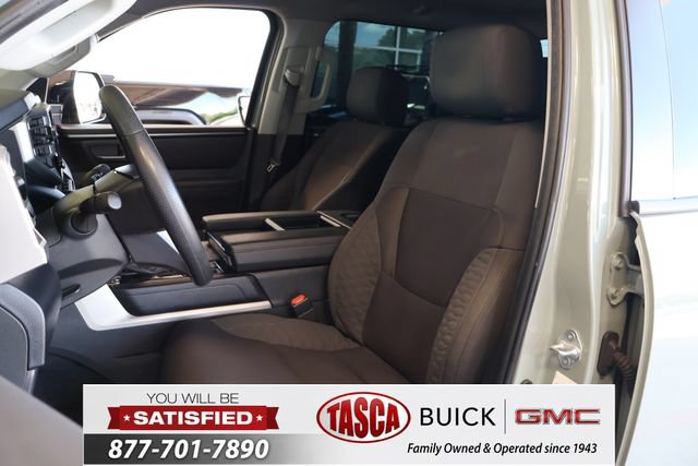 Used 2024 Toyota Tundra SR5 w/ SR5 Convenience Package AWD/4WD image 15