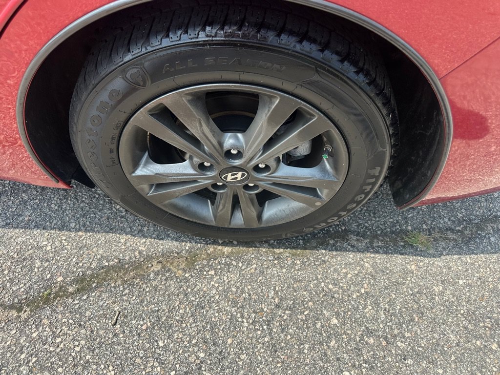 Used 2018 Hyundai Elantra SEL FWD image 9