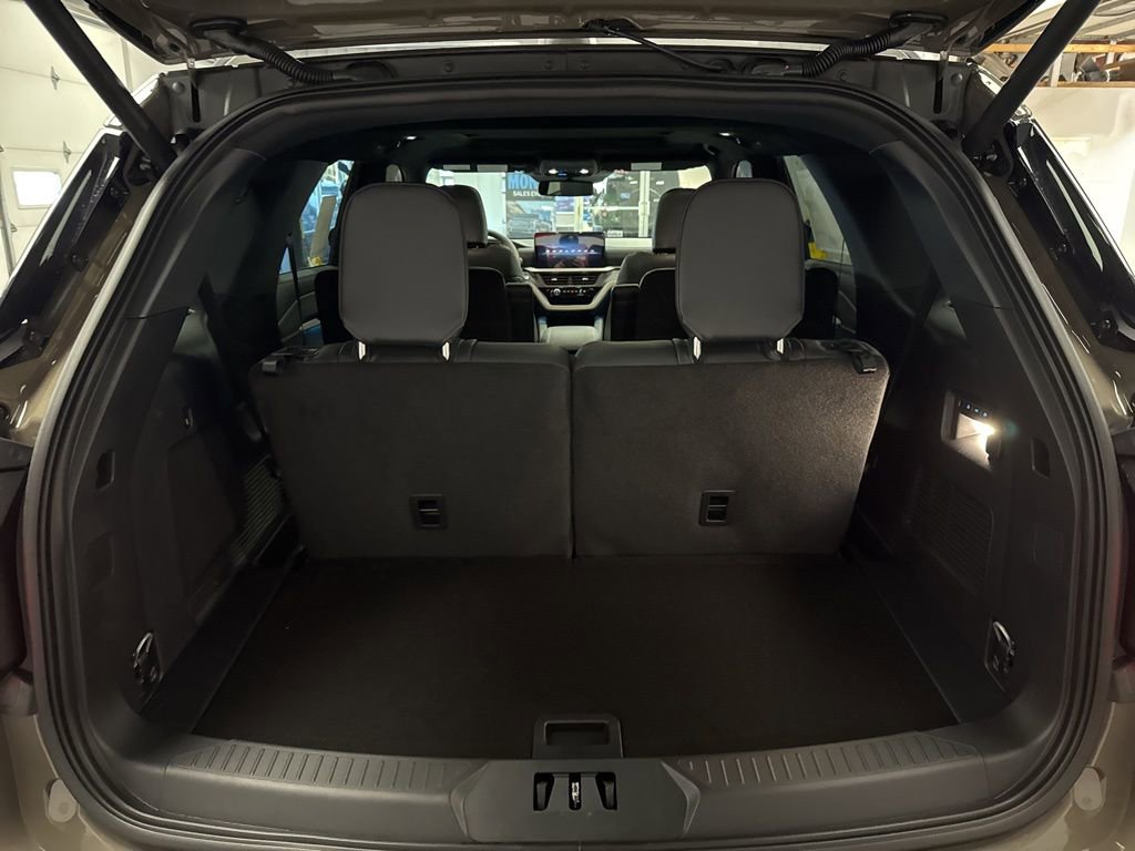 New 2026 Ford Explorer Tremor w/ Tremor Ultimate Package image 31