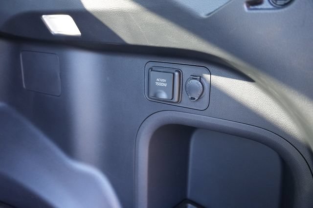 Used 2025 Toyota RAV4 XSE w/ Premium Package AWD/4WD image 13