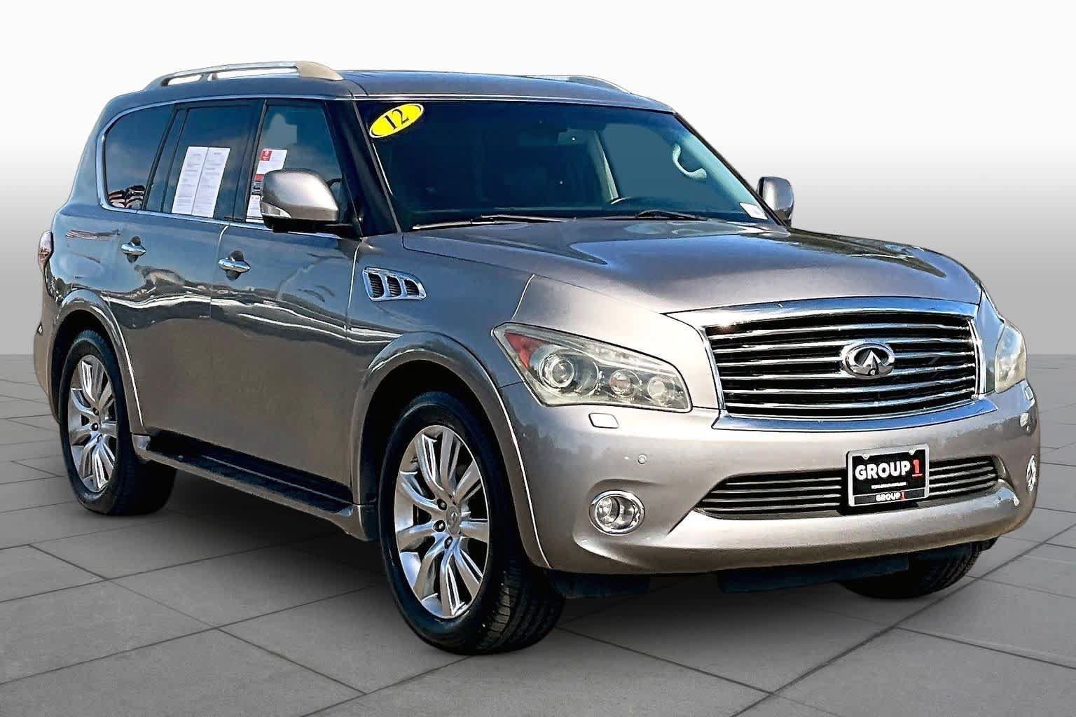 Used 2012 INFINITI QX56 4WD w/ Deluxe Touring Pkg image 2
