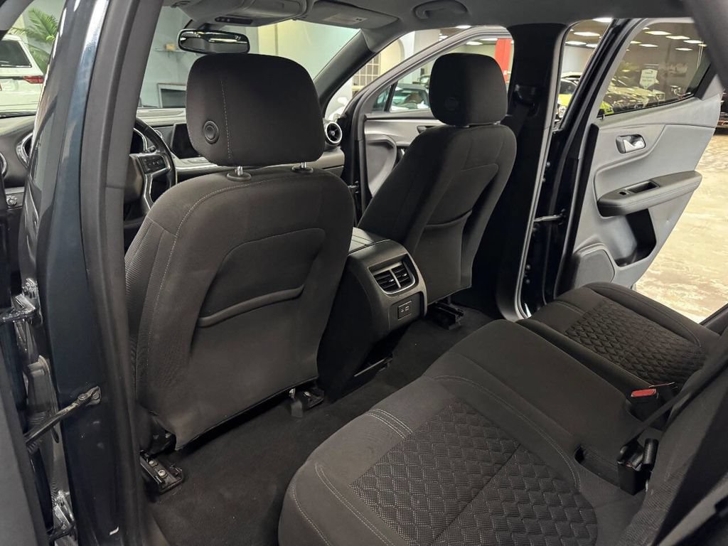 Used 2019 Chevrolet Blazer LT FWD image 46