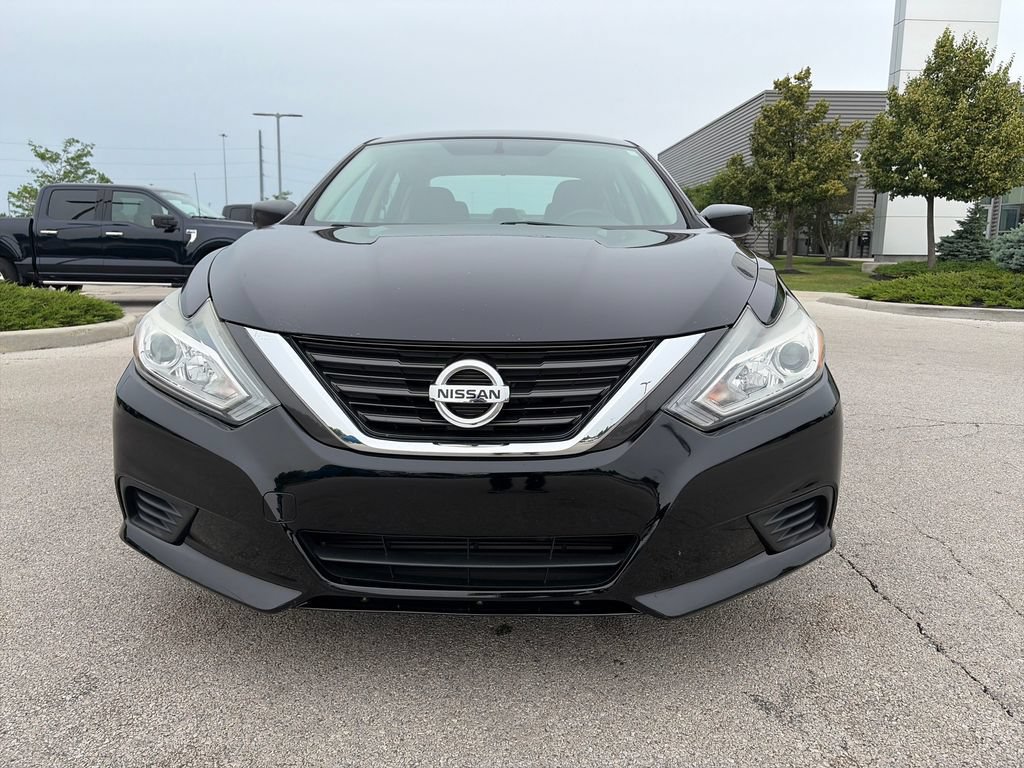 Used 2016 Nissan Altima 2.5 S w/ Power Driver Seat Package FWD video 2