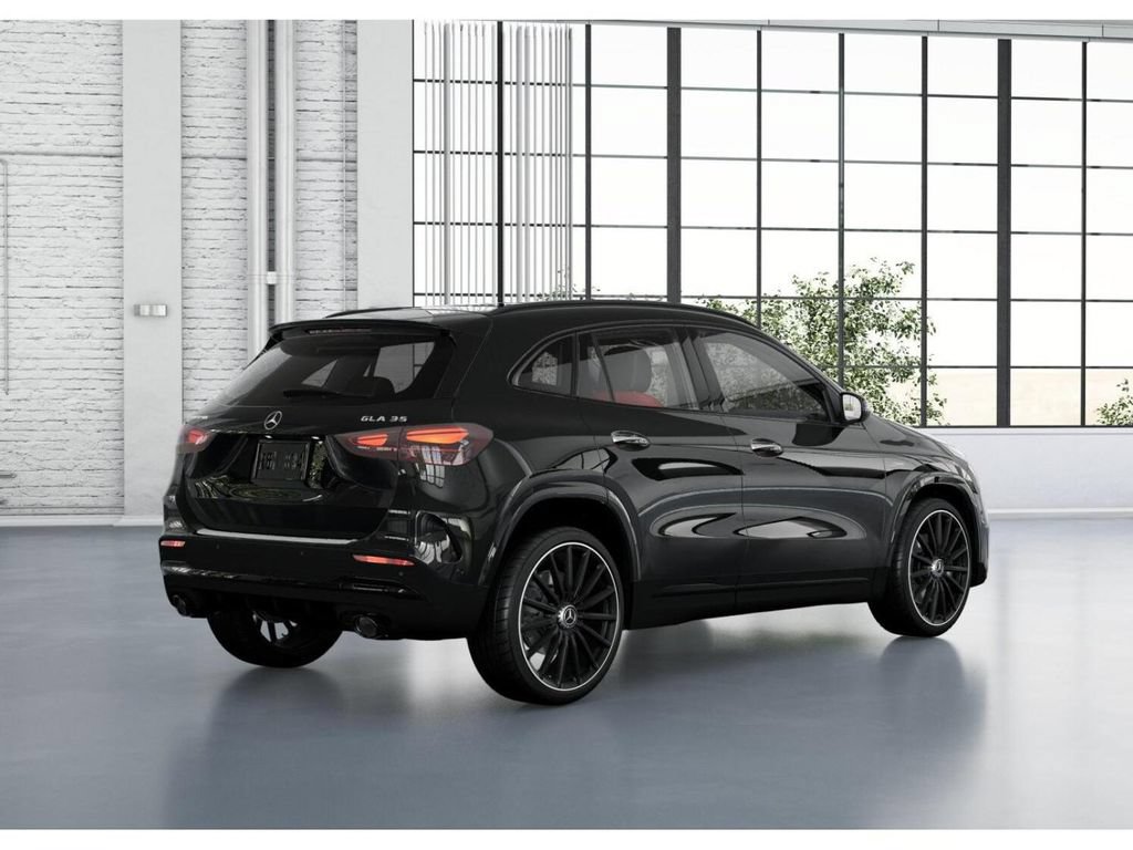 New 2026 Mercedes-Benz GLA 35 AMG 4MATIC image 21