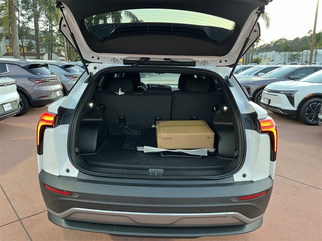 New 2026 Chevrolet Blazer EV LT image 24