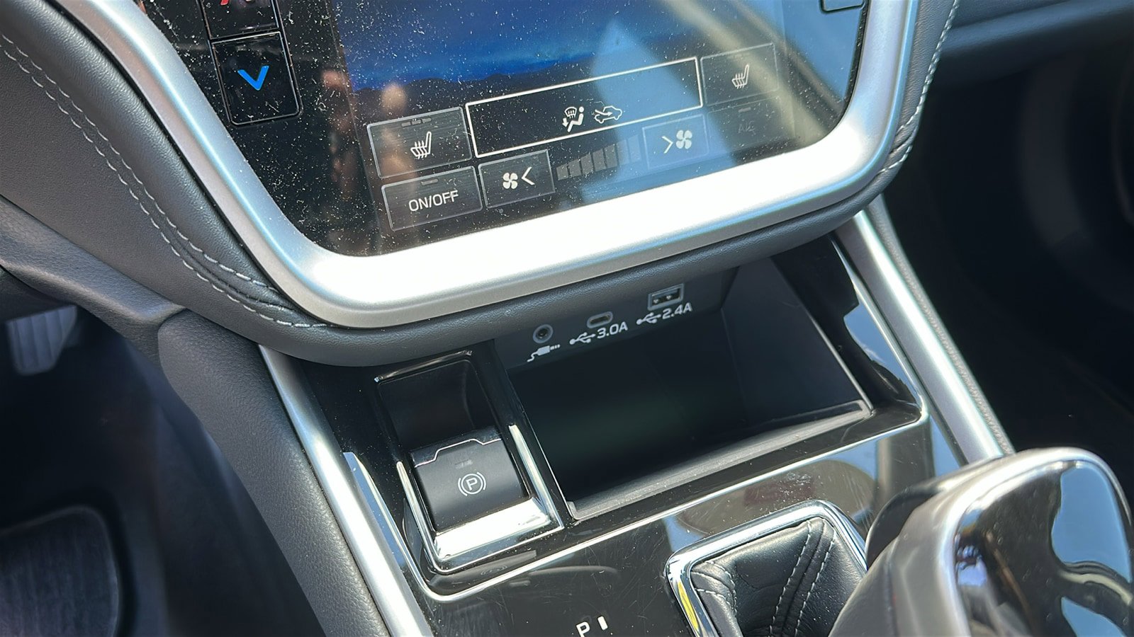 Certified 2025 Subaru Legacy Premium AWD/4WD image 17