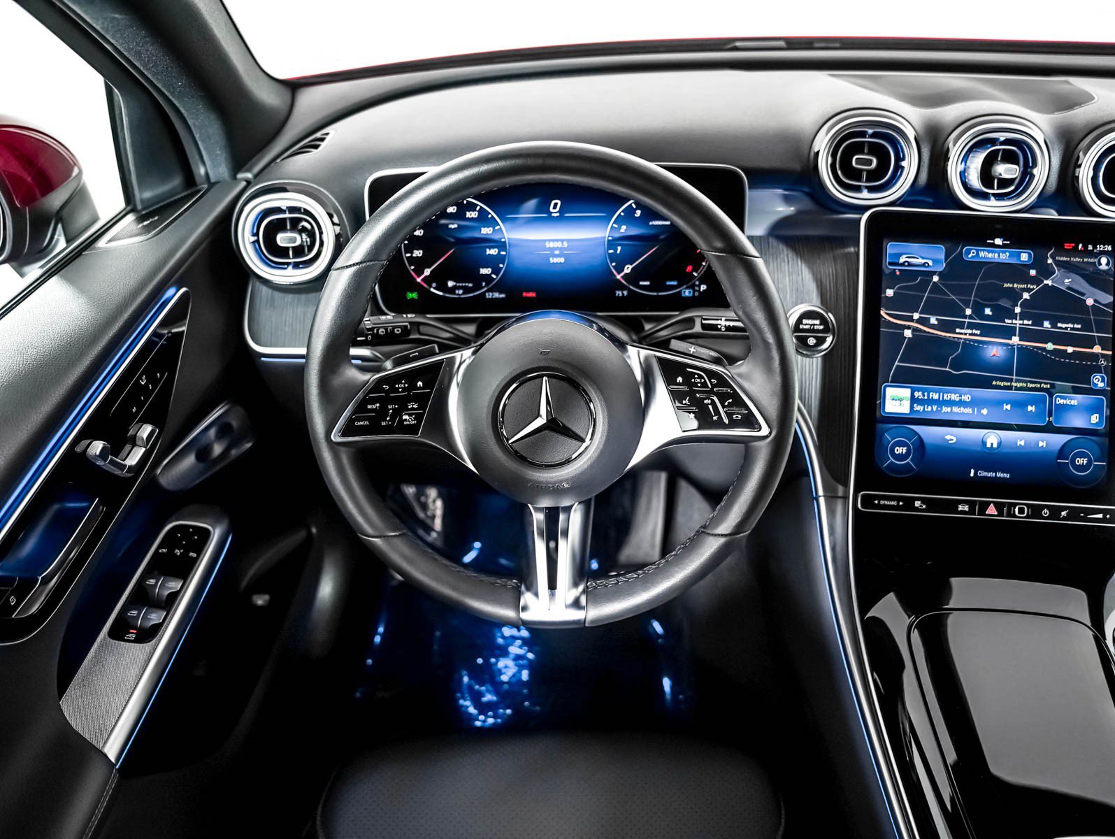 Used 2026 Mercedes-Benz GLC 300 image 15
