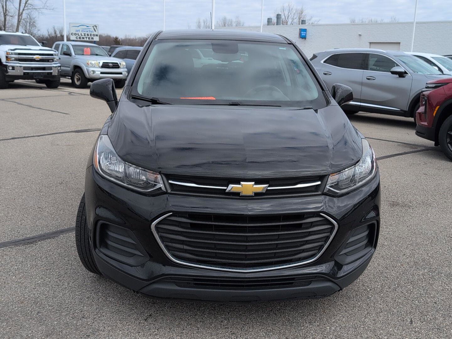 Used 2019 Chevrolet Trax LS w/ Tint and Cruise Package FWD image 11