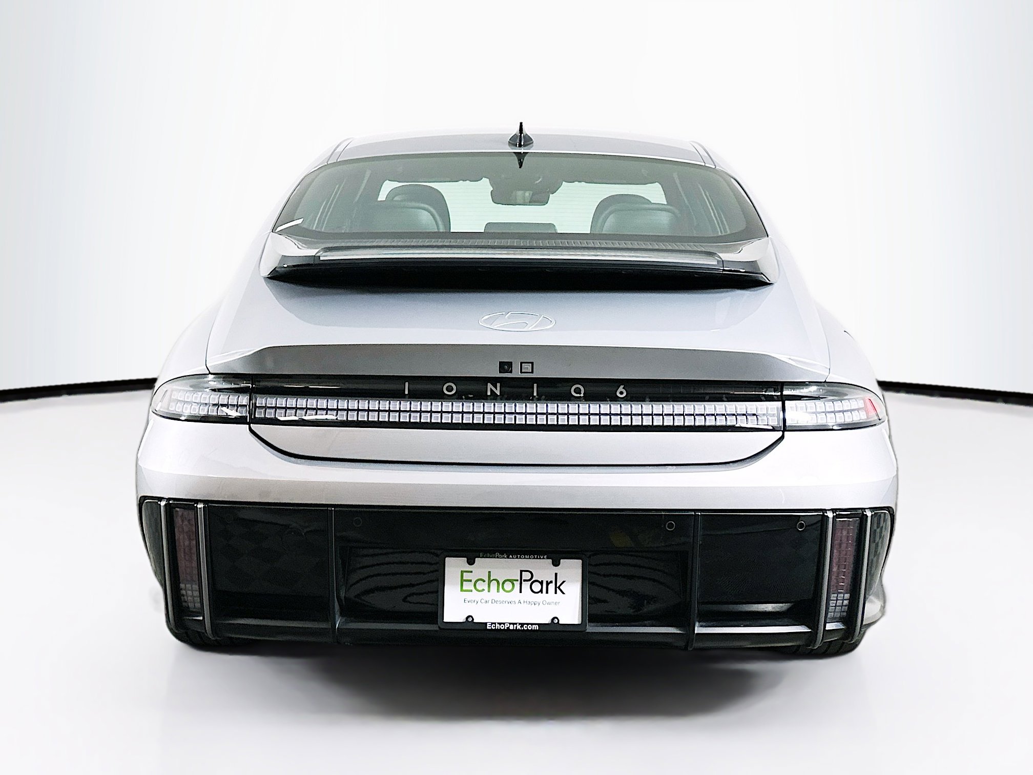 Used 2024 Hyundai Ioniq 6 Limited RWD image 7