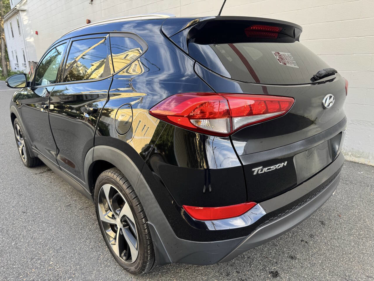 Used 2016 Hyundai Tucson Sport image 7