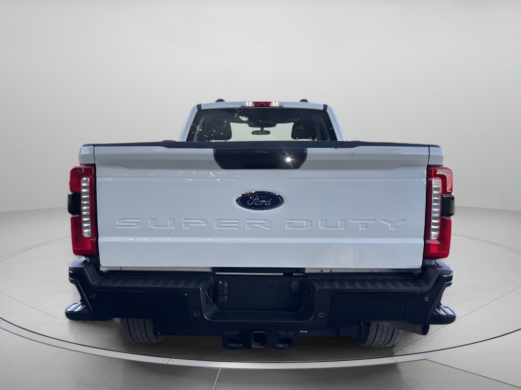 Used 2024 Ford F350 XL w/ 360-Degree Camera Package image 4