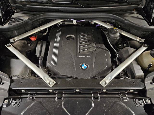 Used 2021 BMW X7 xDrive40i w/ Parking Assistance Package AWD/4WD image 23