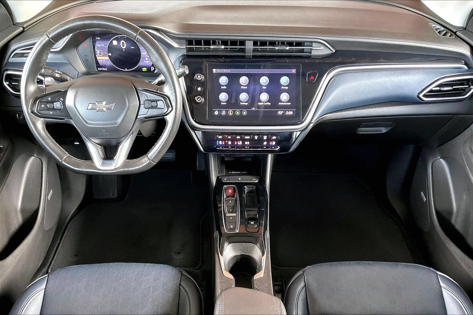Used 2022 Chevrolet Bolt EUV Premier w/ Sun & Sound Package FWD image 7