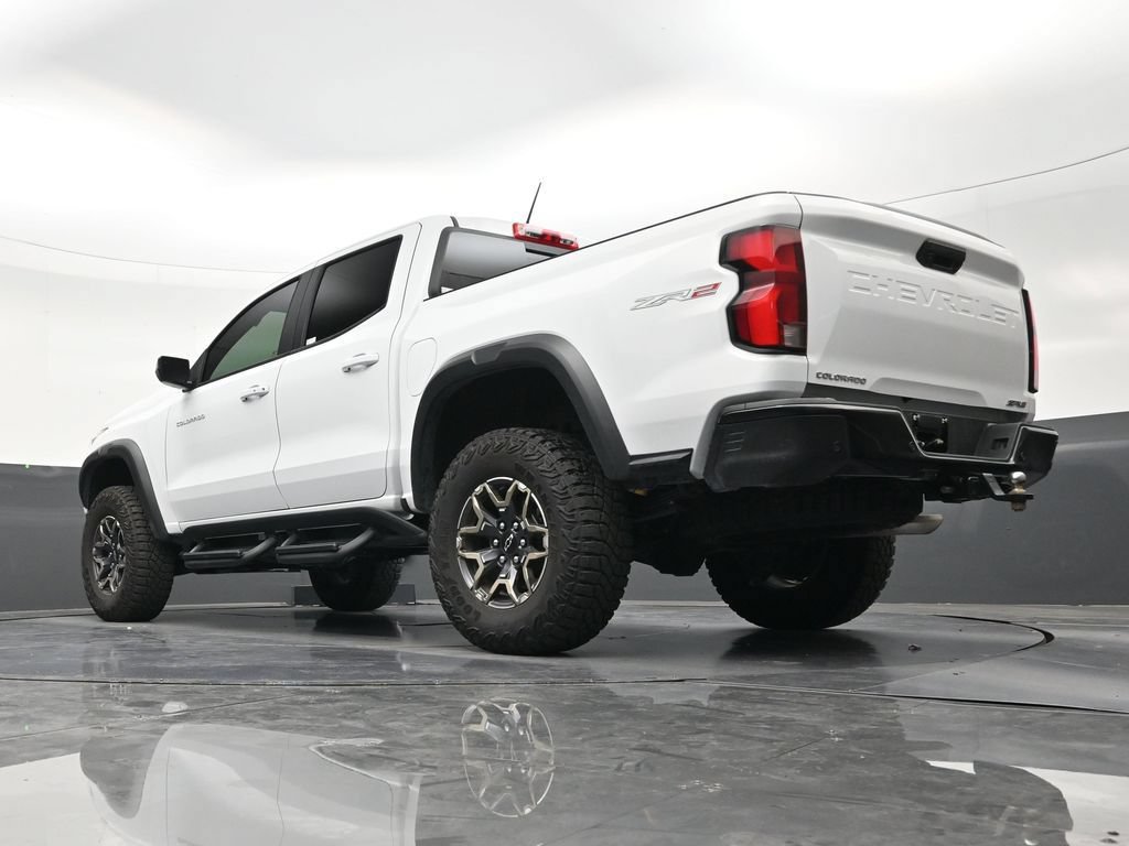 Used 2025 Chevrolet Colorado ZR2 AWD/4WD image 22