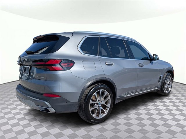 Used 2024 BMW X5 xDrive40i image 3