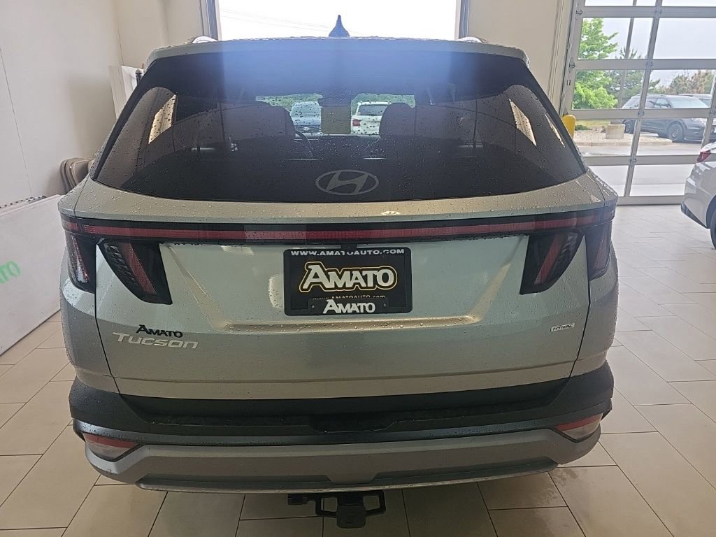 Certified 2025 Hyundai Tucson SEL AWD/4WD image 4