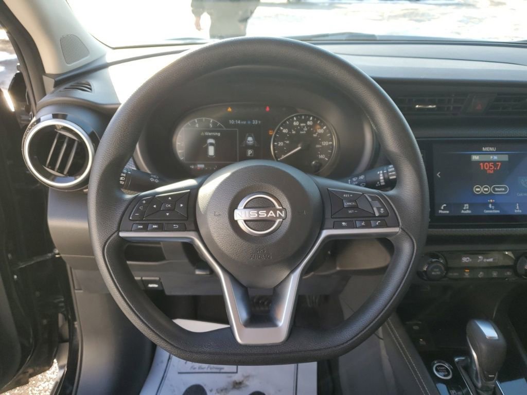 Used 2022 Nissan Kicks SV image 14