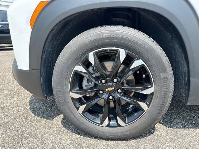 Used 2023 Chevrolet TrailBlazer LT FWD image 10