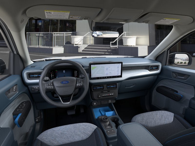 New 2026 Ford Maverick XLT w/ XLT Luxury Package FWD image 9