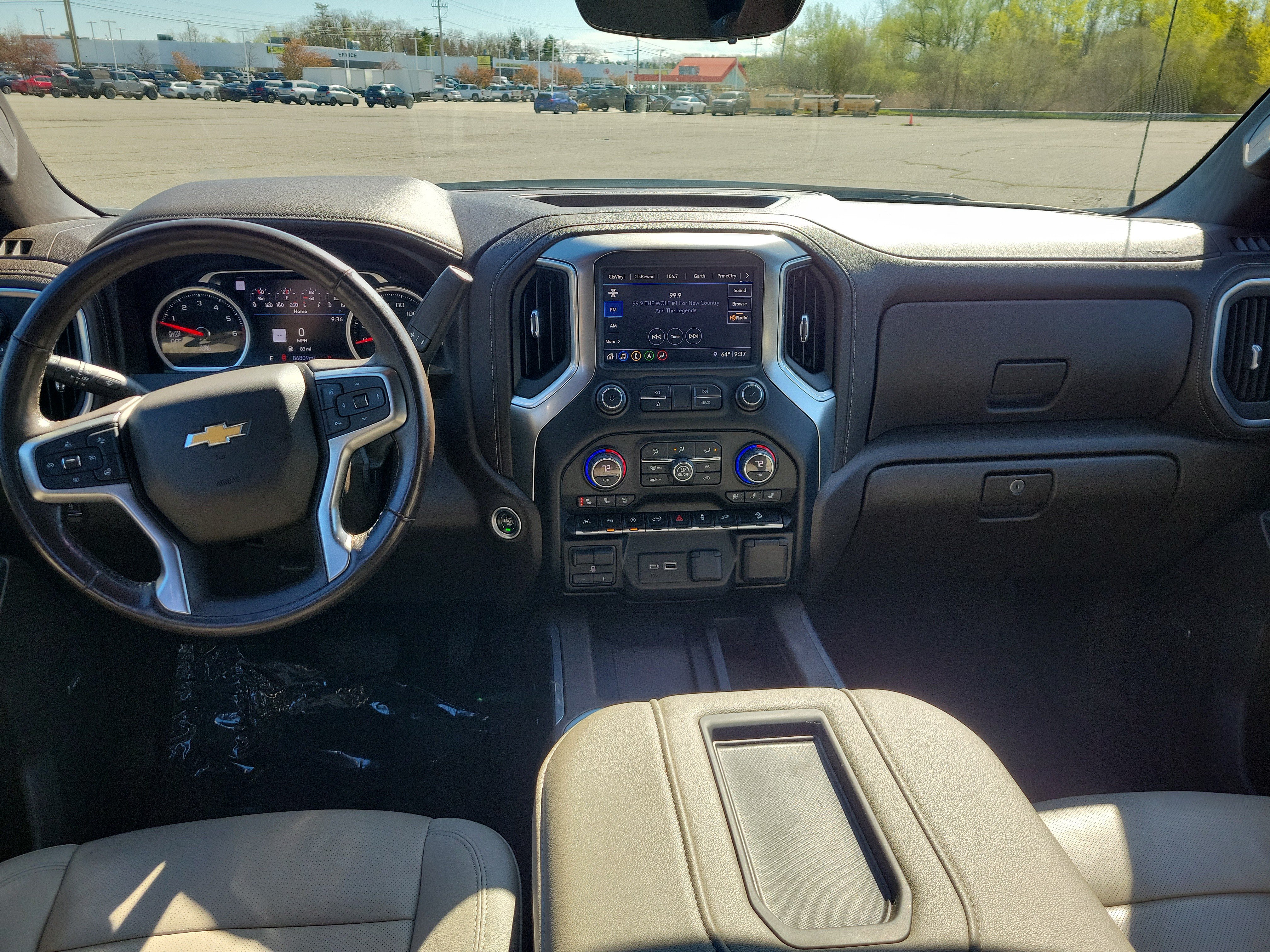 Used 2021 Chevrolet Silverado 1500 LTZ w/ Technology Package AWD/4WD image 18
