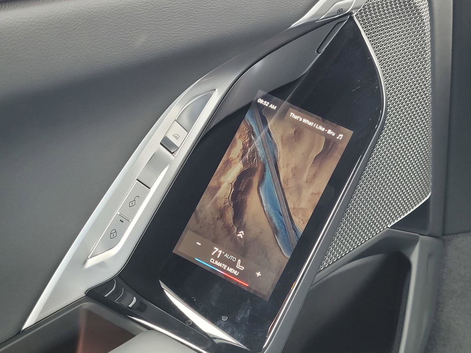 Used 2024 BMW i7 eDrive50 w/ Executive Package image 22