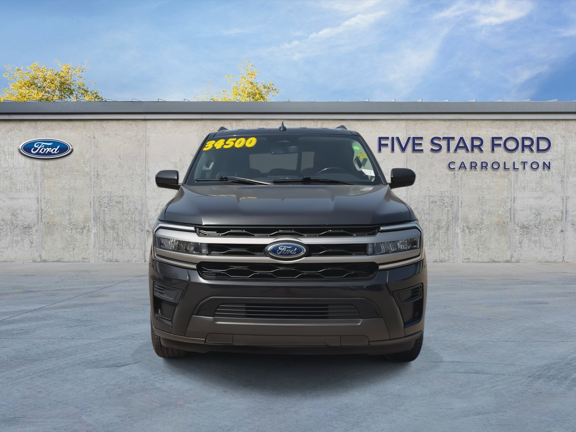 Certified 2022 Ford Expedition XLT RWD image 3