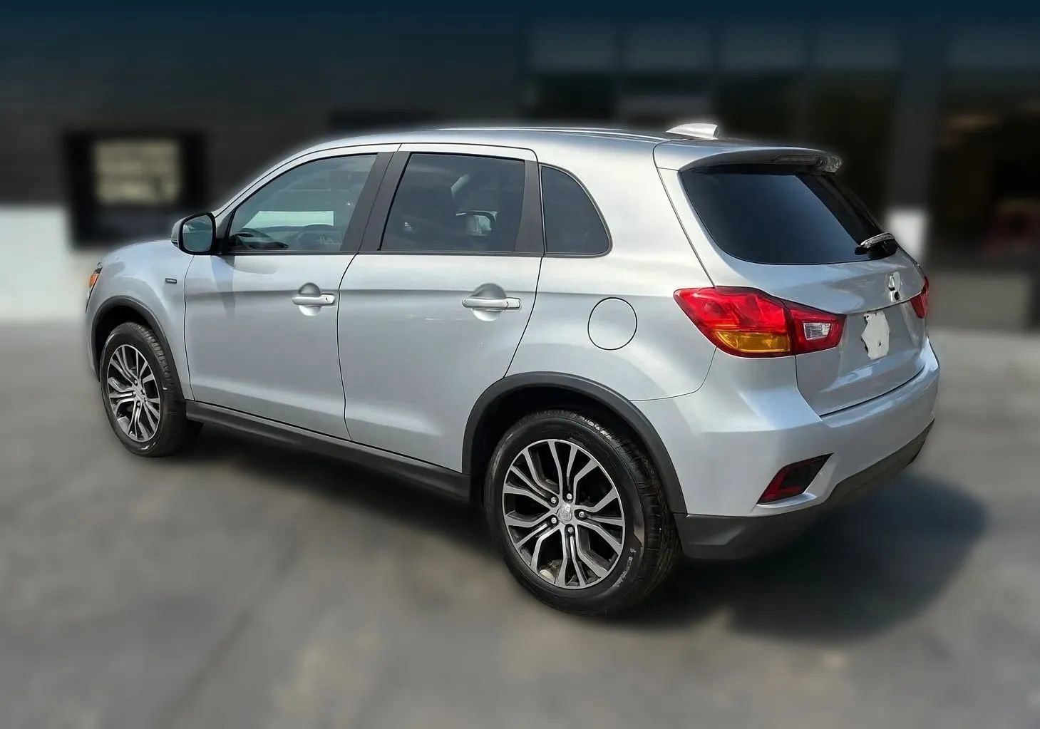 Used 2019 Mitsubishi Outlander Sport ES image 3
