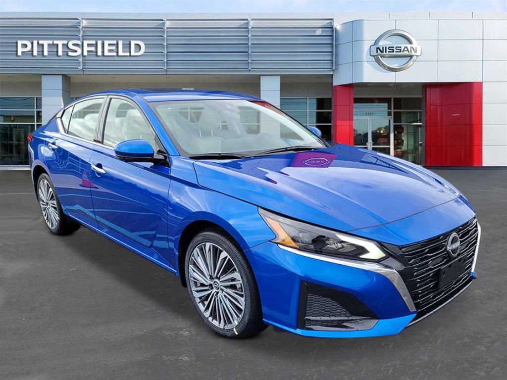 New 2025 Nissan Altima 2.5 SL